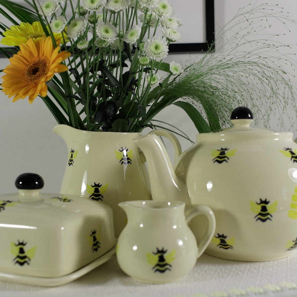 Honey Bee Teapot